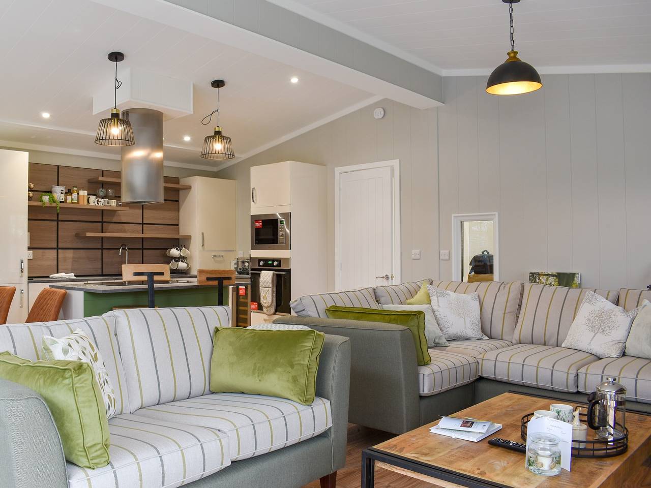 Lakeview Lodge in Wiltshire
