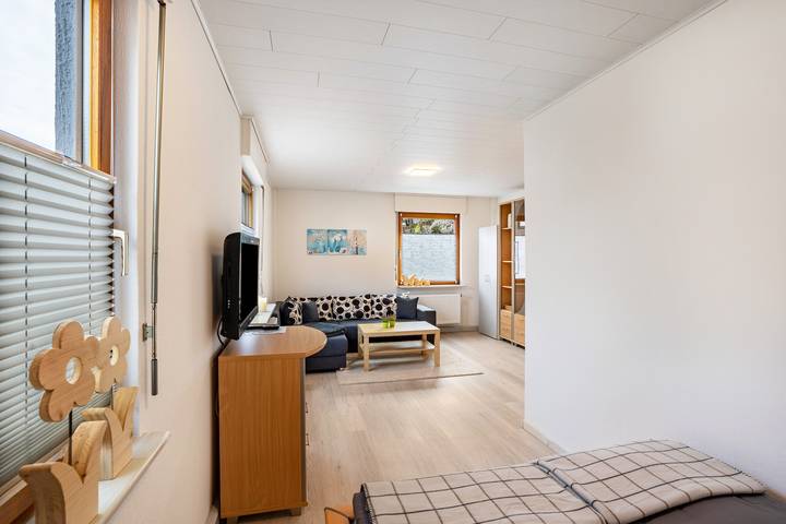 Hel lägenhet, Holiday Apartment "Brigitte" with Mountain View & Wi-Fi in Forbach, Nordschwarzwald