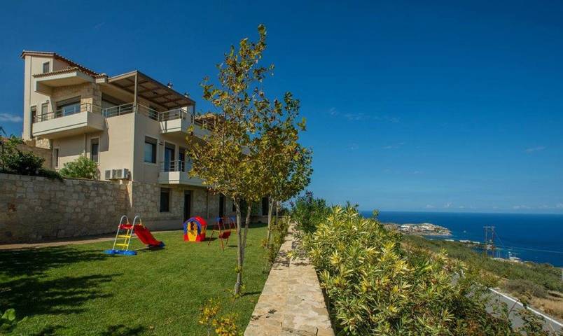 Location de vacances pour 11 personnes, avec jardin et terrasse dans Agia Pelagia - 4