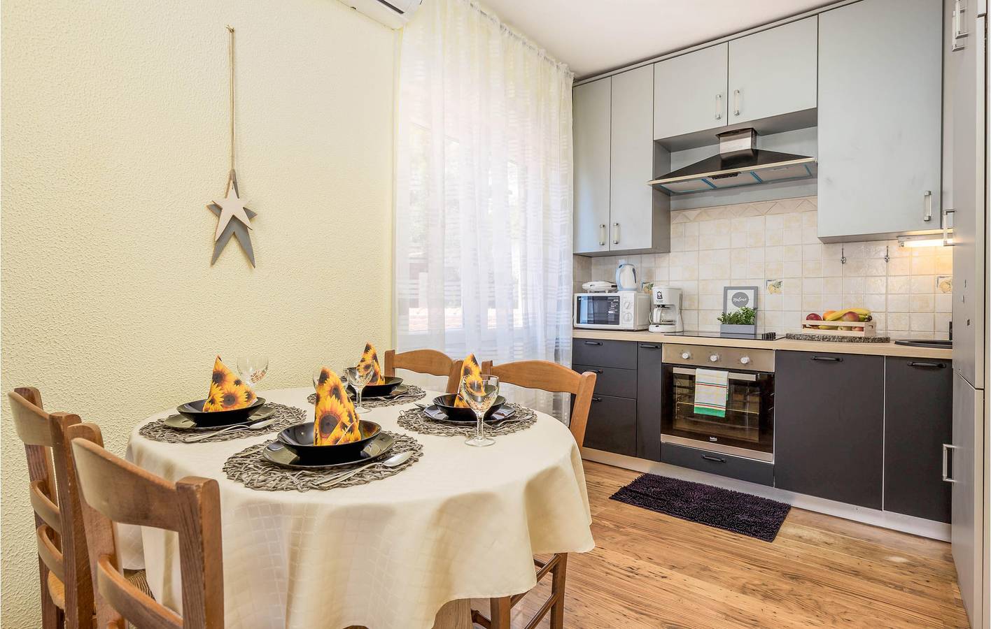Ferienhaus für 4 Personen mit Terrasse in Icici, Opatija Riviera