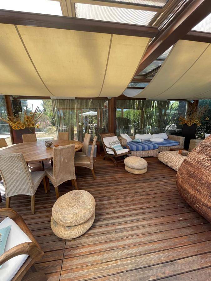 Villa Serena, con piscina, giardino, vicino al mare in Pesaro, Pesaro-Urbino