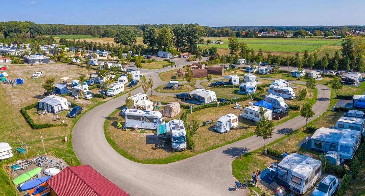 Amici Camping Urlaub am Effelder Waldsee in Wassenberg, Niederrhein