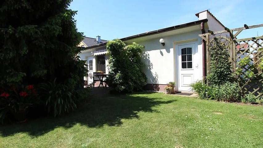 Ferienhaus für 2 Personen, mit Garten in Kühlungsborn