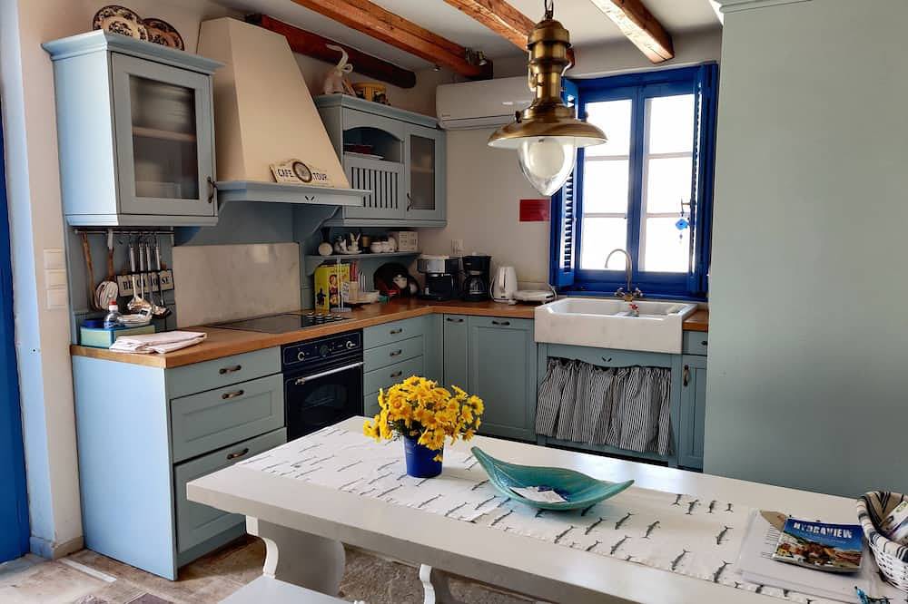 Marilia House in Hydra