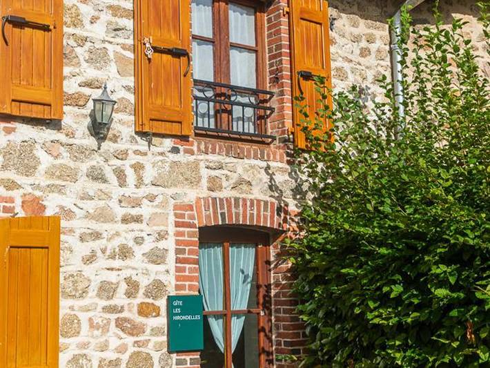 Gîte pour 6 personnes, avec terrasse, animaux acceptés à Les Salles - 2