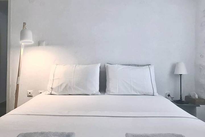 Ganze Wohnung, Ideales Apartment mit 1 Schlafzimmer für 2 oder 3! in Agkairia, Paros