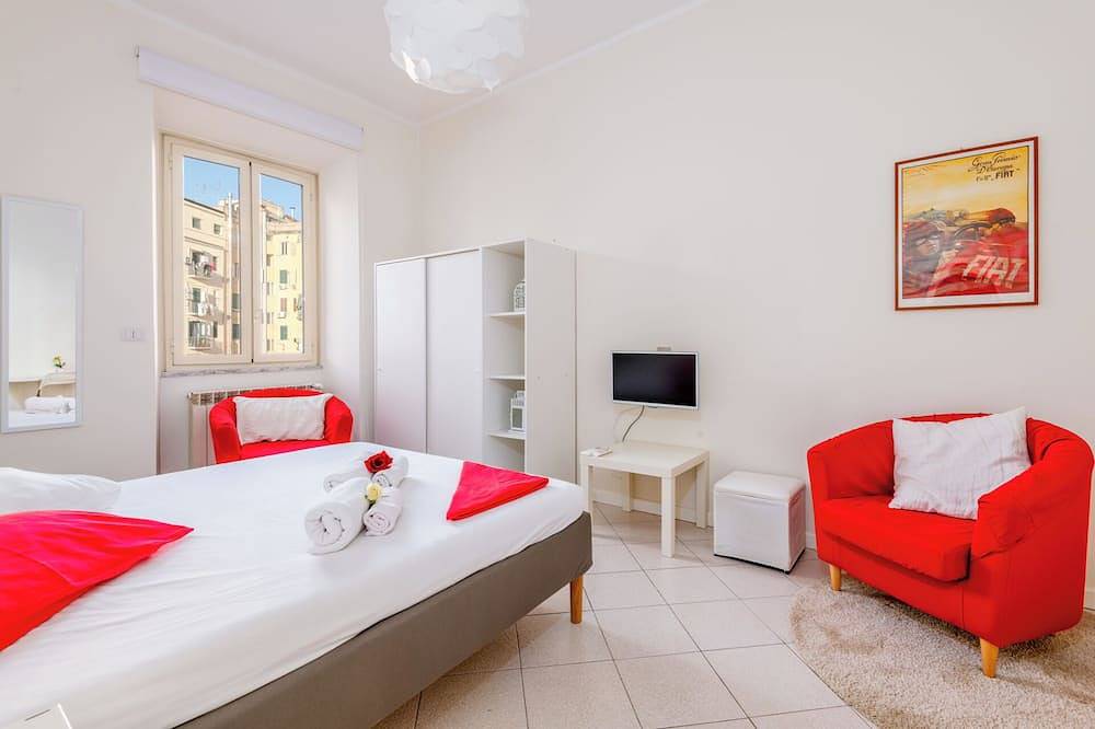 Ganze Wohnung, Bright and welcoming three bedrooms apartment a stone's throw from the Colosseum in Rom, Rom Provinz