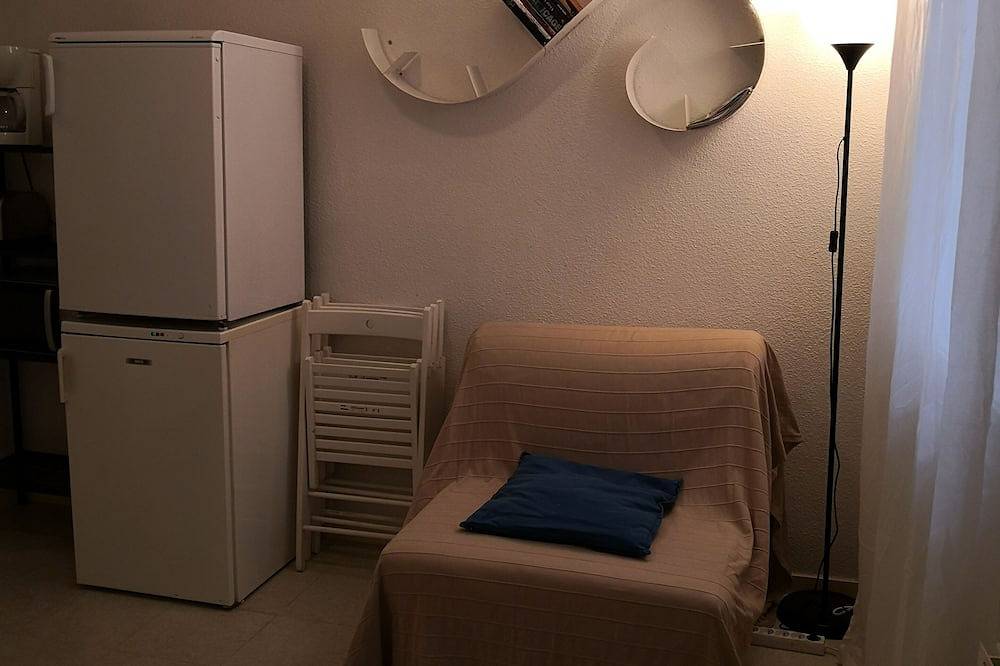 Entire apartment, Small, cozy sup apartment in Grenoble, Isère