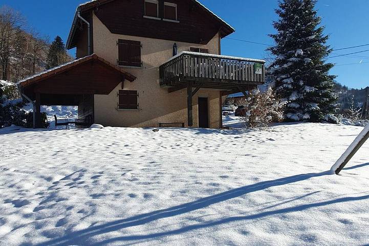 Gîte pour 5 personnes, avec jardin