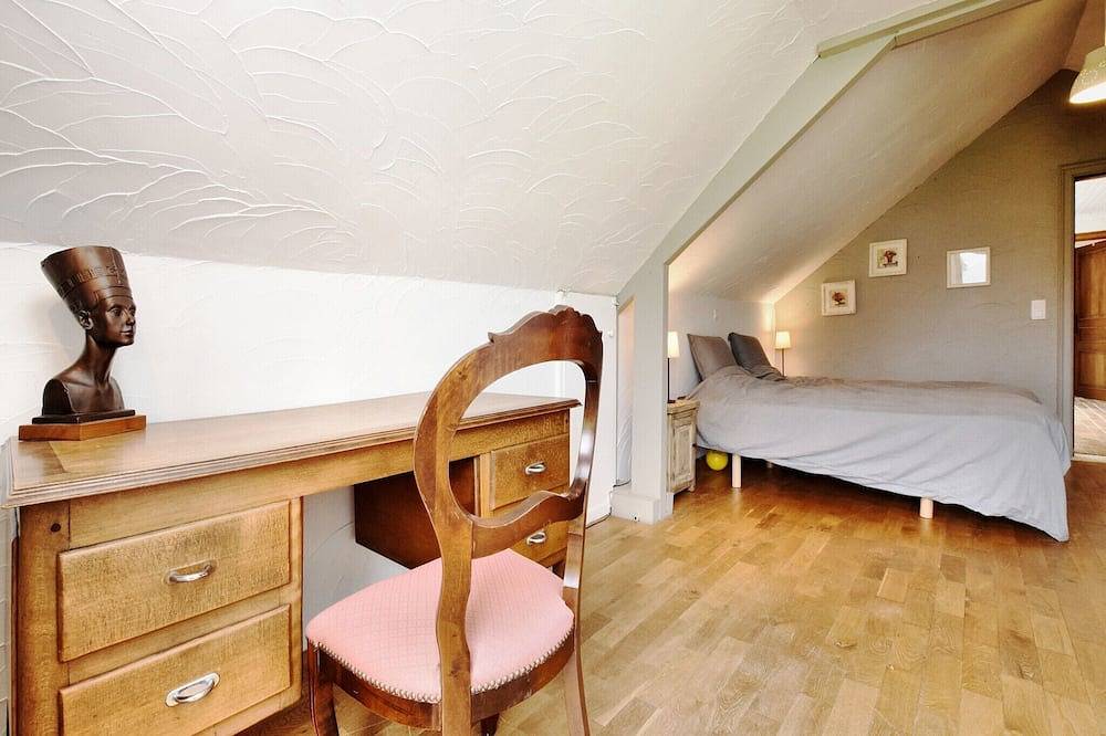 Ferienhaus in Virton mit Swimmingpool in Luxemburg Provinz