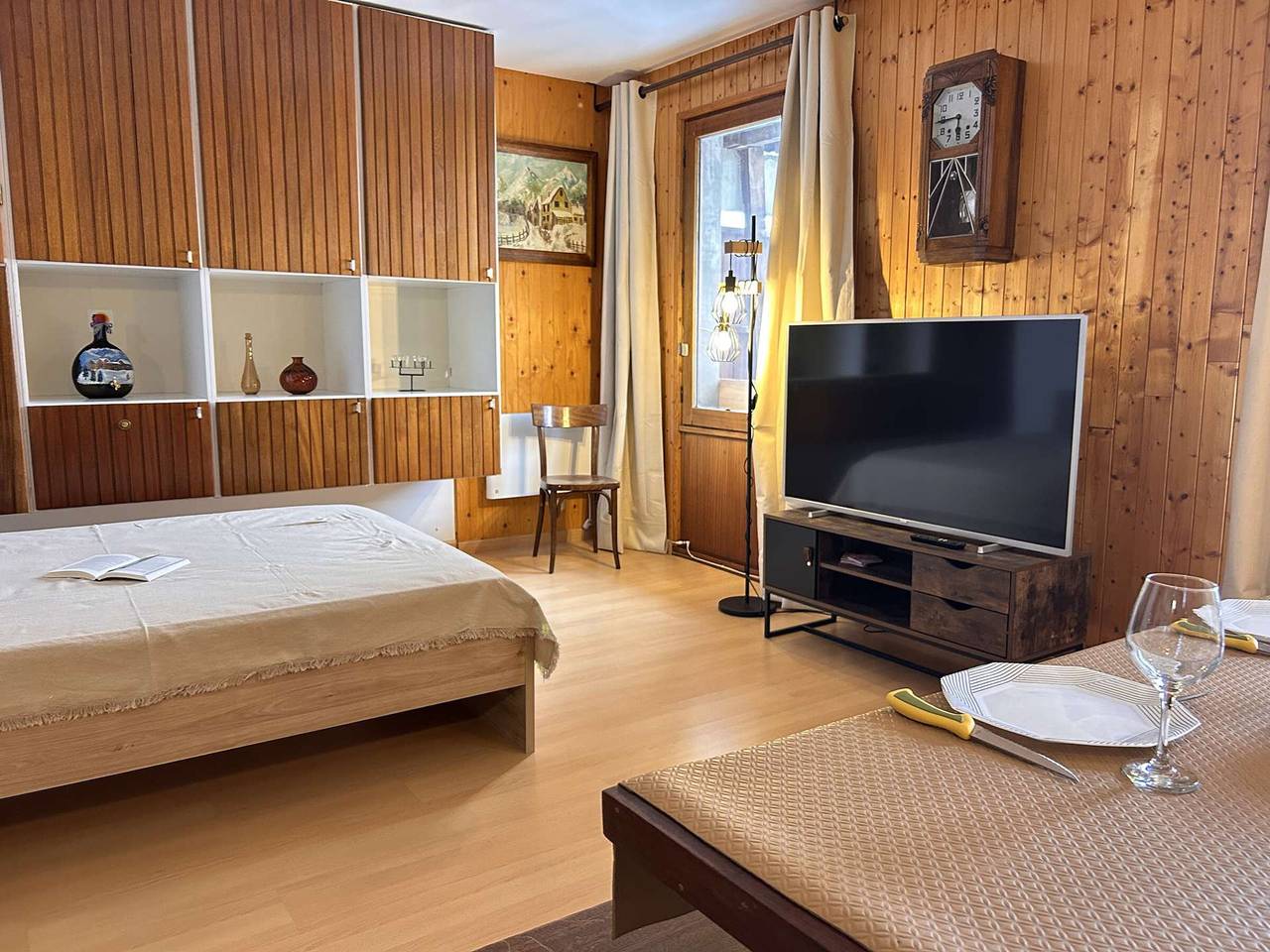 Appartement entier, Studio avec coin montagne pour 5 pers. à Risoul 1850, accès direct aux pistes in Station de Risoul, Risoul
