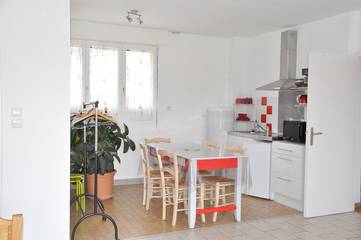 Gîte pour 4 personnes, avec jardin à Curemonte