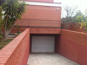 Vacation Rental for 8 Guests in Playa Honda (Costa Cálida), Costa Cálida, Picture 3