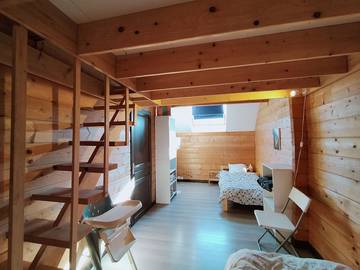 Gîte pour 5 personnes, avec terrasse et jardin à Géraudot
