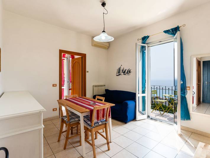 Gîte pour 4 personnes, avec balcon à Alassio - 2