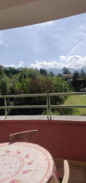 Gîte pour 4 personnes, avec balcon à Chatuzange-le-Goubet