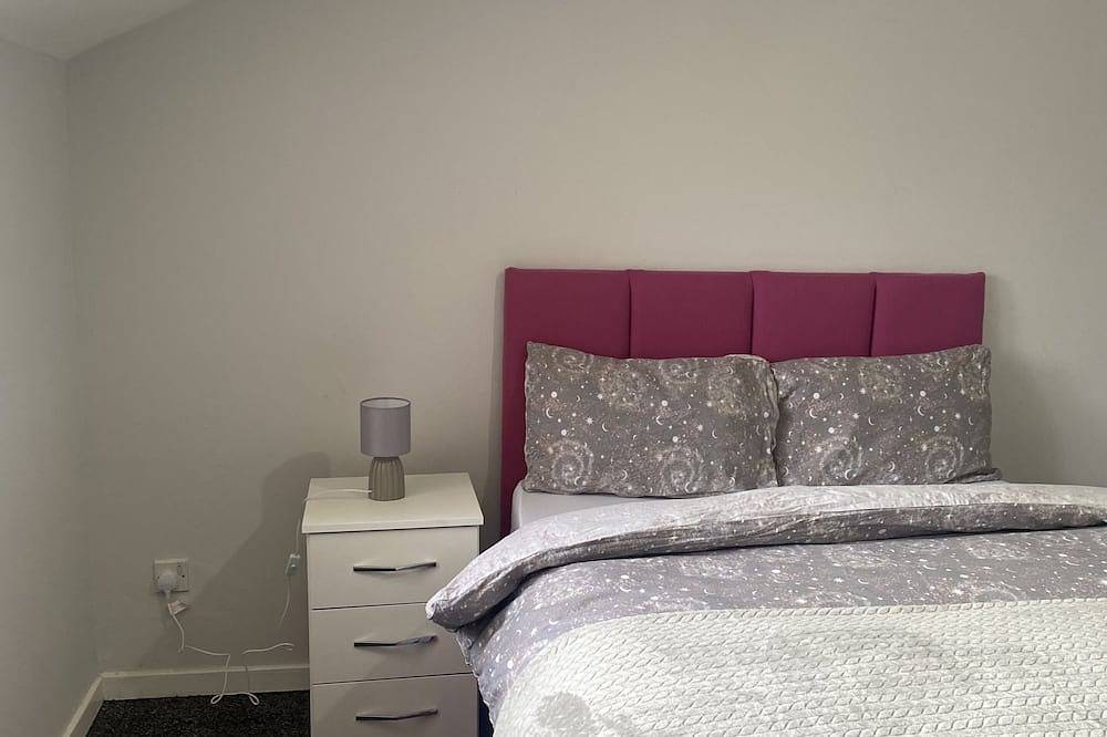 Budget En-suite in Wolverhampton/Birmingham Rd, situated in a quiet neighborhood in Wolverhampton, Birmingham y alrededores