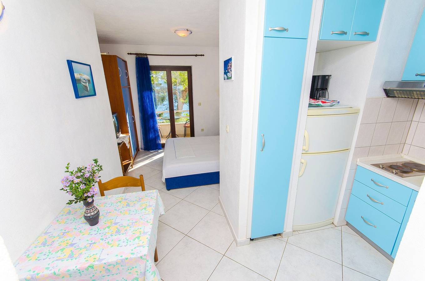 Ganze Wohnung, Studio Appartement mit Balkon und Meerblick Pisak, Omis As-2802-b in Pisak, Split-Dalmatien