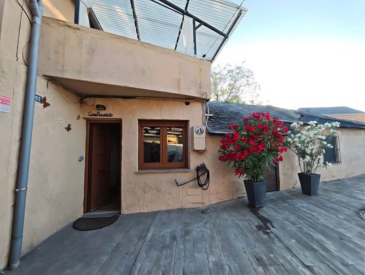 Casa Paxariego: Private Terrasse, Garten, Wlan und Grill in Camponaraya in Camponaraya, Cordillera Cantábrica
