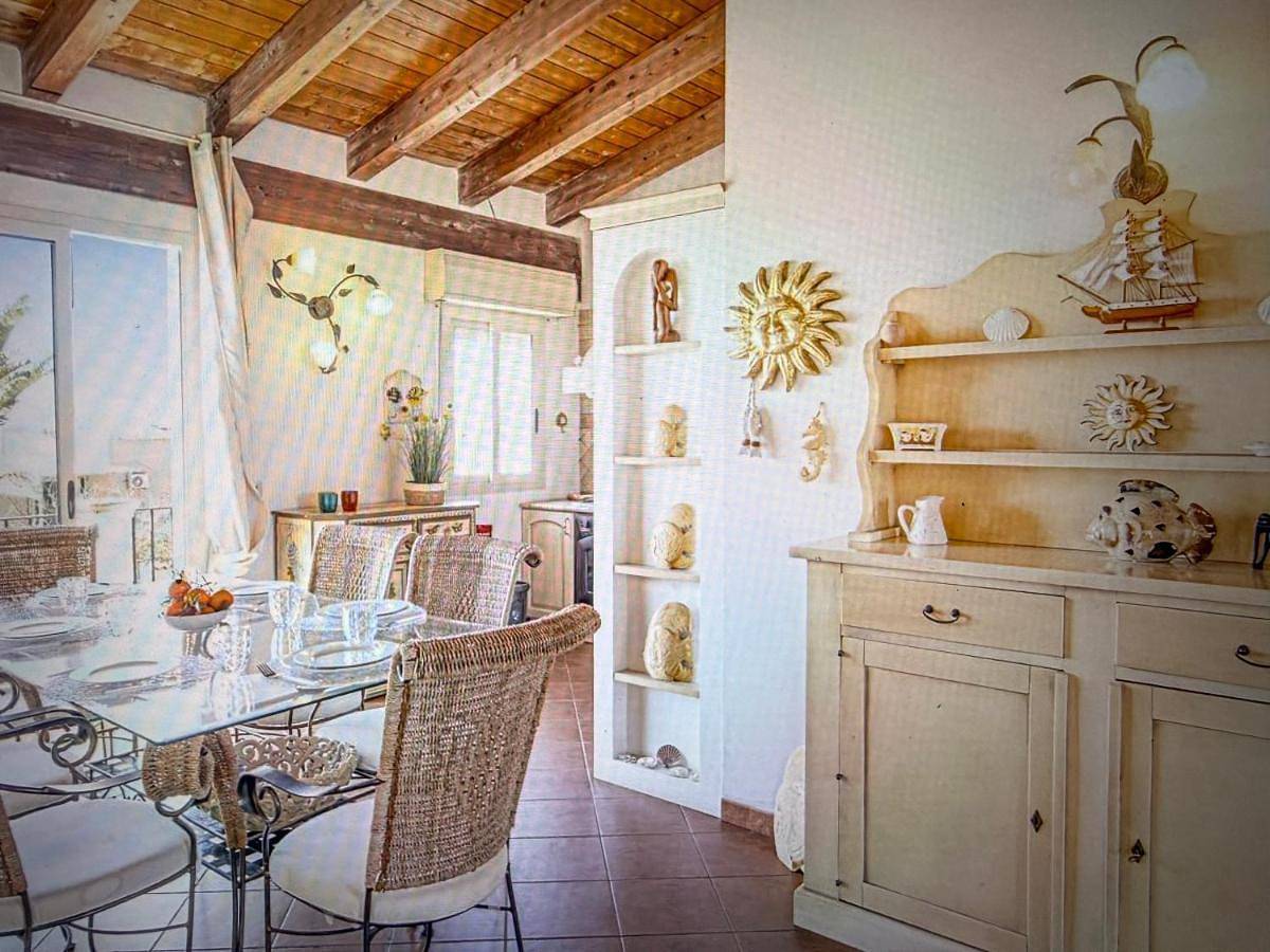 Fantastic Villa Private Pool in Desenzano del Garda, Prealpi Gardesane
