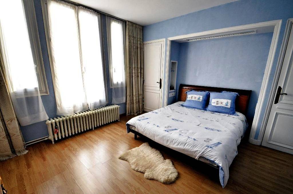 Double Room in Fontenay-sous-Bois, Val-de-Marne