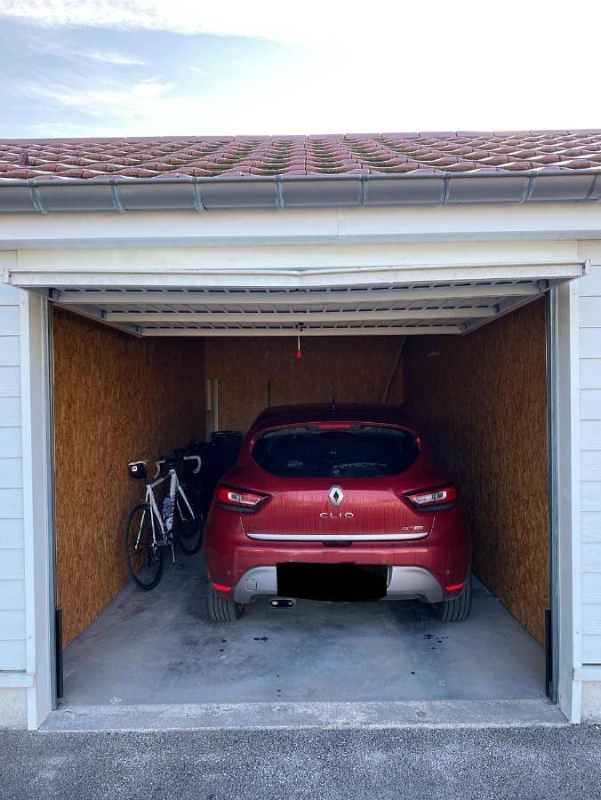 Gîte pour 4 personnes, avec balcon et vue à Gilley