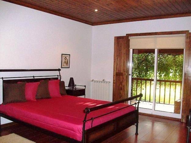 Location de vacances pour 4 personnes, avec piscine ainsi que jardin et vue dans Caniçada - 3