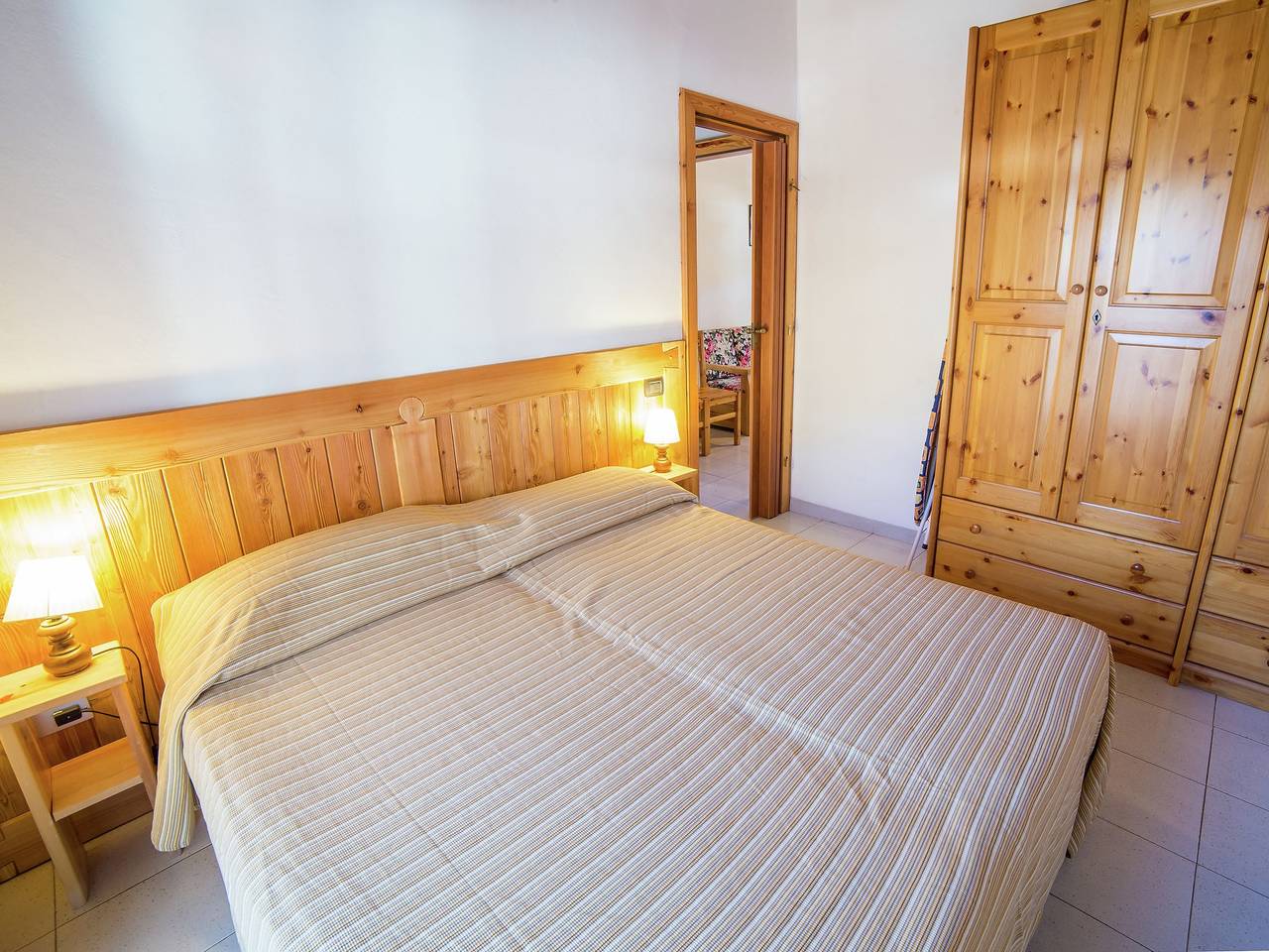 Appartement entier, Alpine Bliss : une retraite douillette in Località Filey, Antey-Saint-André