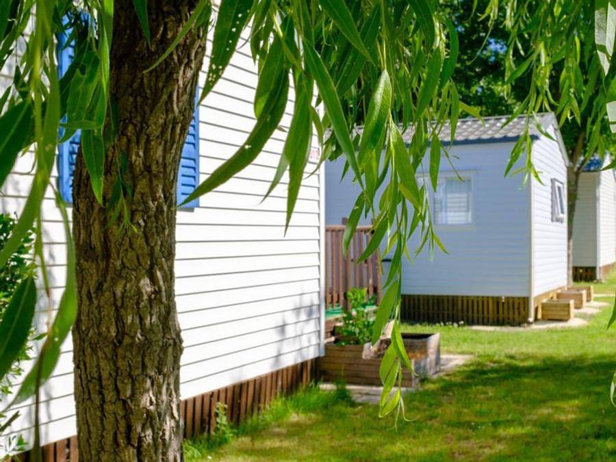 Camping Le Grand Pré - Mobile home 5 persons - 2 bedrooms sleeping 4/5 in La Terrière, La Tranche-sur-Mer