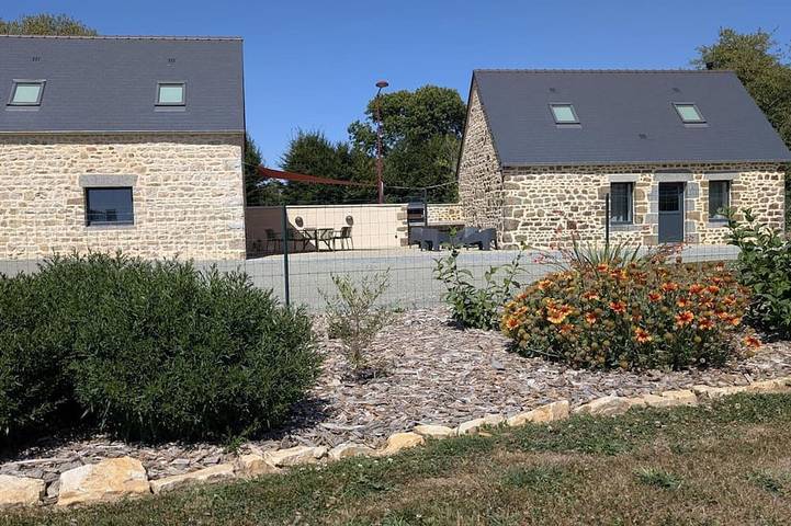 Gîte pour 6 personnes, avec Terrasse et Jardin