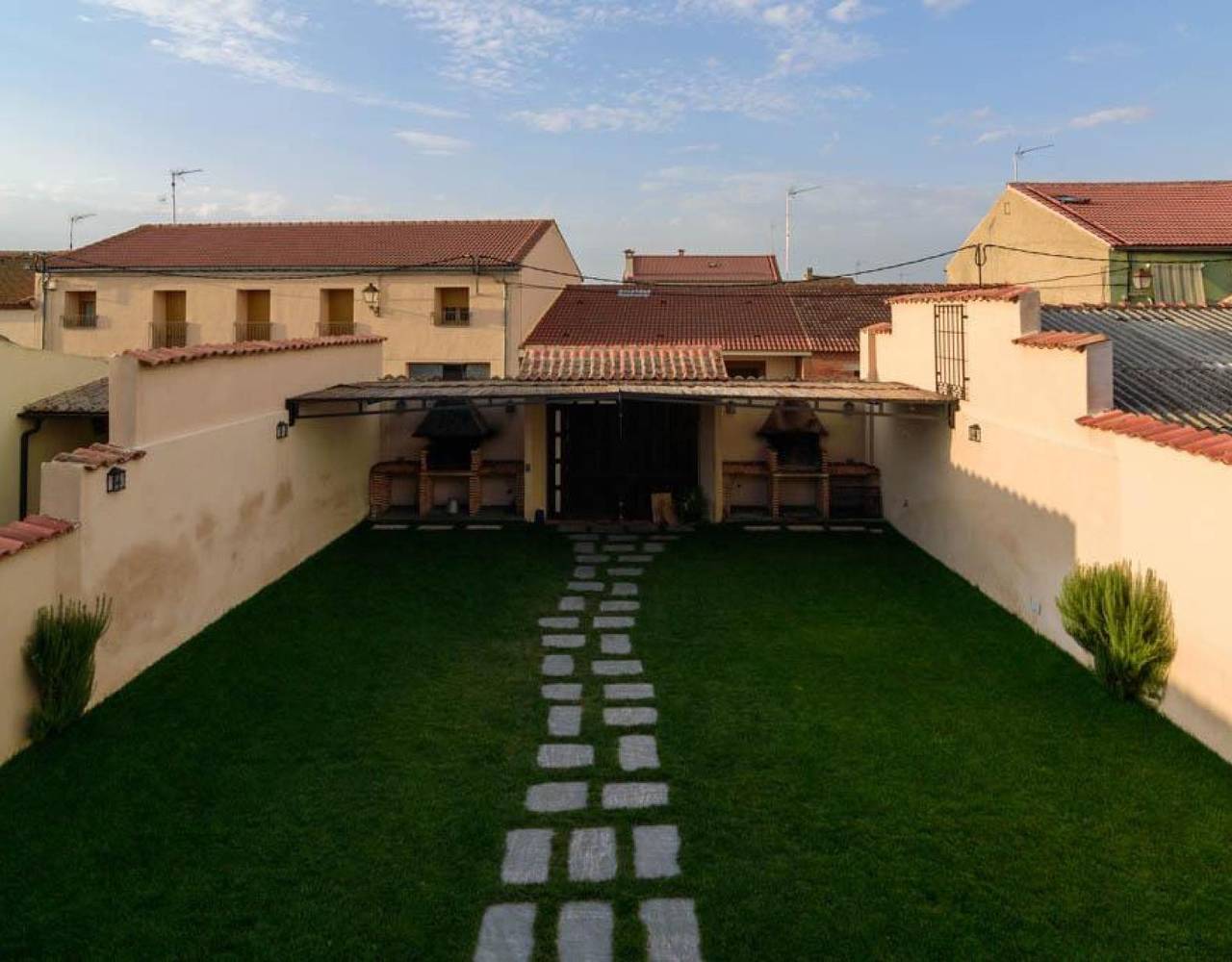 Finca 'La Isa' mit privatem Pool, privater Terrasse und Wi-Fi in Nieva, Segovia Provinz