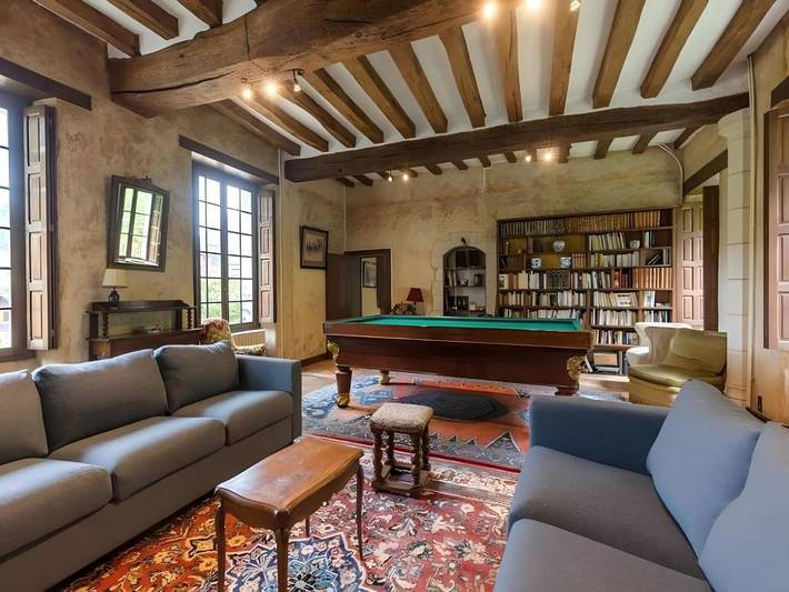 Location de vacances pour 14 personnes, avec terrasse et jardin dans Villiers-au-Bouin