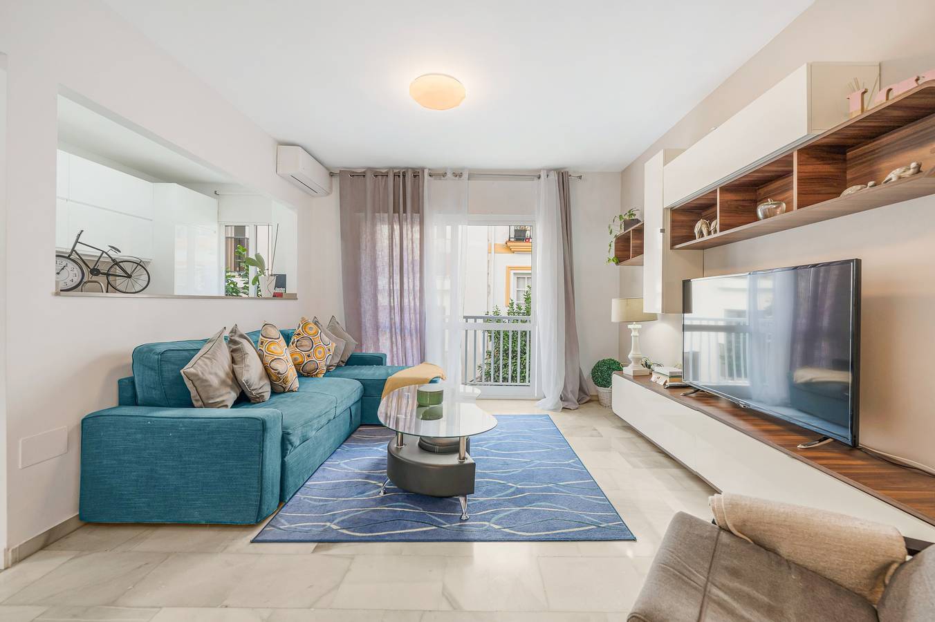 Appartement entier, Appartement "Capitan 2 Centro" avec terrasse privée, Wi-Fi et climatisation in Fuengirola Centre, Fuengirola