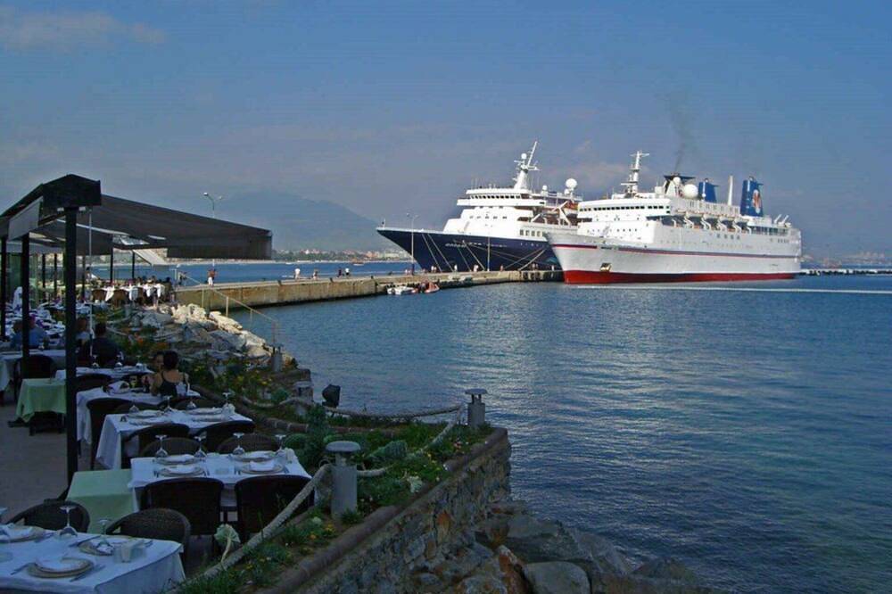 Stunning Sea and Castle Views, Alanya Villa 1024 in Alanya, Antalya Province