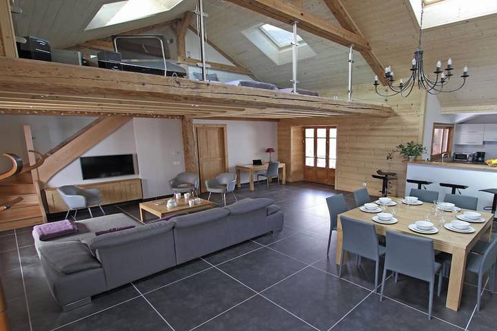 Apartamento de vacaciones para 10 personas, con jardín y balcón - 1