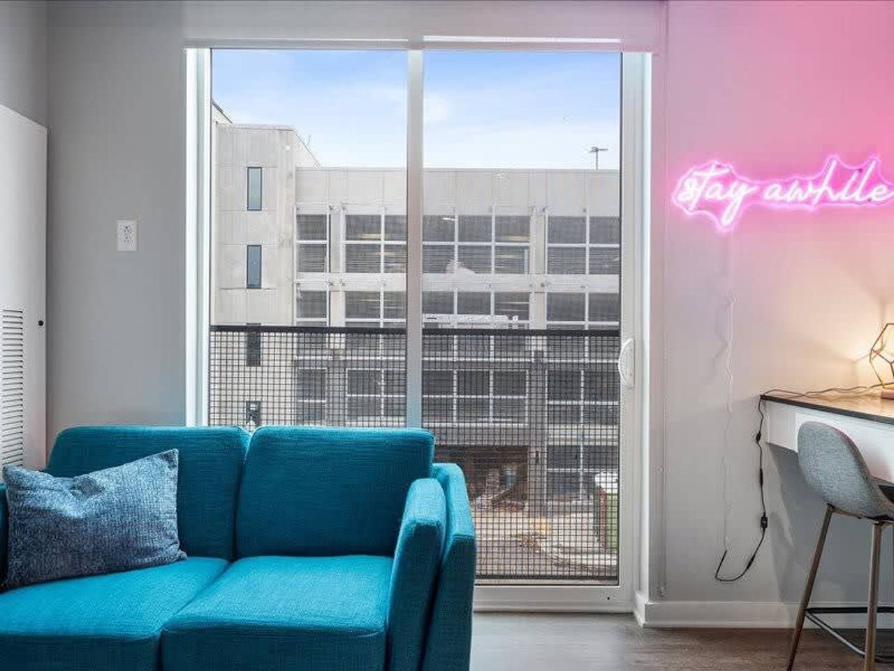 Entire studio, Cozysuites   Trendy Sdo  Lawrenceville in Pittsburgh, Allegheny County