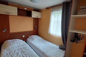 Camping pour 6 Personnes dans Saint-Père-Marc-en-Poulet, Région de Saint-Malo, Photo 3