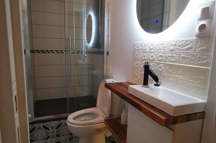 Ganze Wohnung, Studio City Center Rive de Gier | Netflix Wifi Ideal Displacement Pro in Rive-de-Gier, Regionaler Naturpark Pilat
