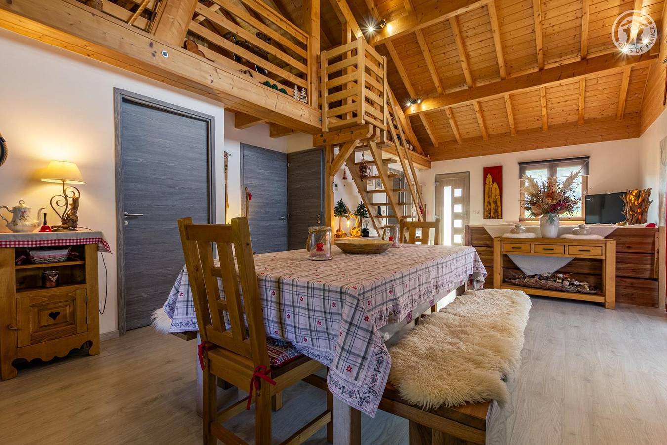 Le Chalet A La Campagne in Coise-Saint-Jean-Pied-Gauthier, Région de Chambéry