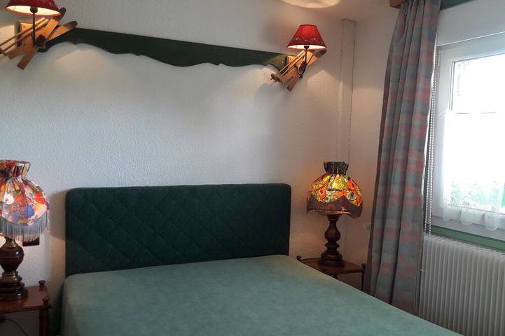 Gîte pour 4 personnes, avec sauna ainsi que piscine et terrasse à Girmont-Val-d'Ajol - 4