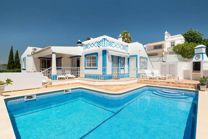 Villa para 6 pessoas, com jardim e terraço em Guia