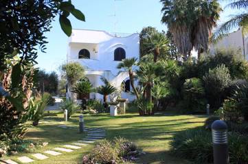 Villa pour 2 personnes, avec jardin à Bari