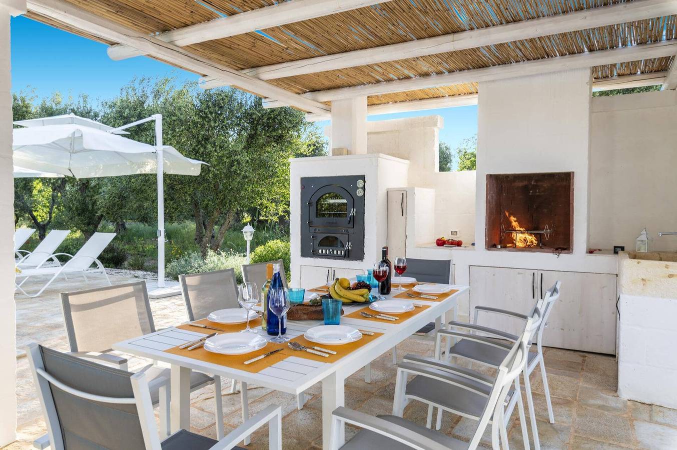Villa Trullo Acquaro by Villa Plus in Ostuni, Salento