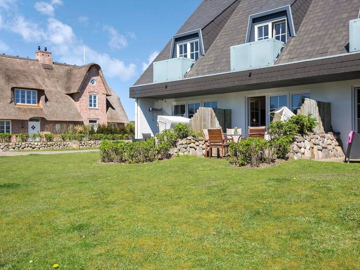 Ganze Ferienwohnung, Sylter Refugium, App. 2 - Mitten im beliebten Inselort Wenningstedt befindet sich dieses Appartement in Nordfriesische Inseln (Schleswig-Holstein) (Schleswig-Holstein), Wenningstedt