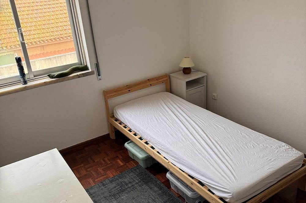 Moradia com 6 Quartos. Excelente Opção Para Famílias Grandes ou Dois Casais in Peniche, Leiria District