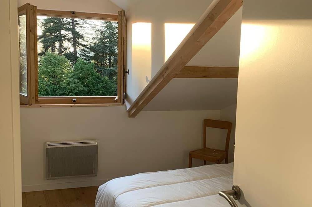 Apartamento entero, Lovely, warm, fully renovated apartment in the center of the village in Ax-les-Thermes, Pirineos franceses