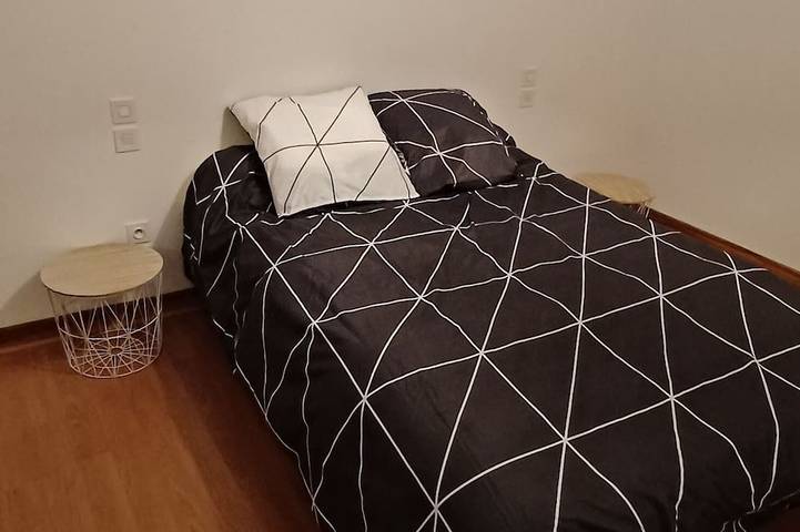 Location de vacances pour 6 personnes, avec jardin et terrasse à Marcillac-Saint-Quentin - 3