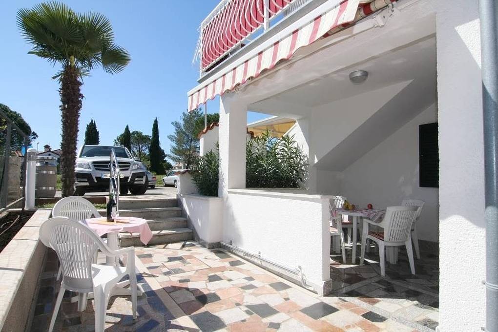 Appartamento vacanze a Parenzo (Grad) a partire da 99€ a notte