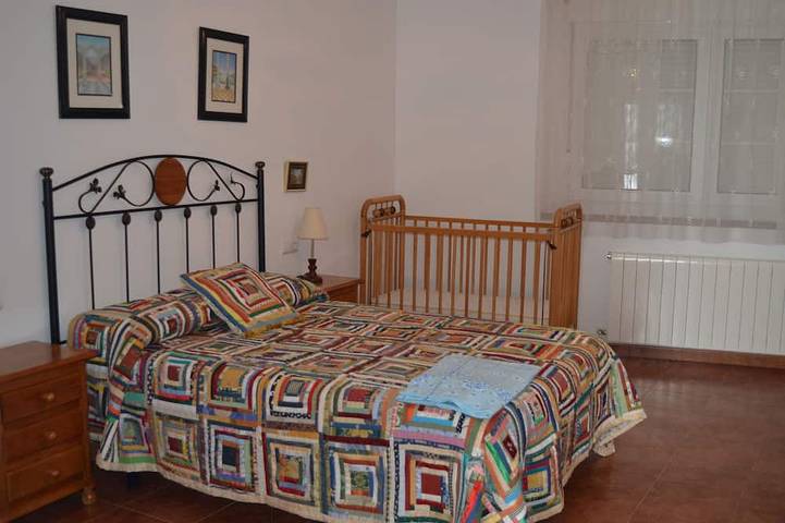 Gîte pour 8 personnes, avec terrasse à Cuevas del Becerro - 3