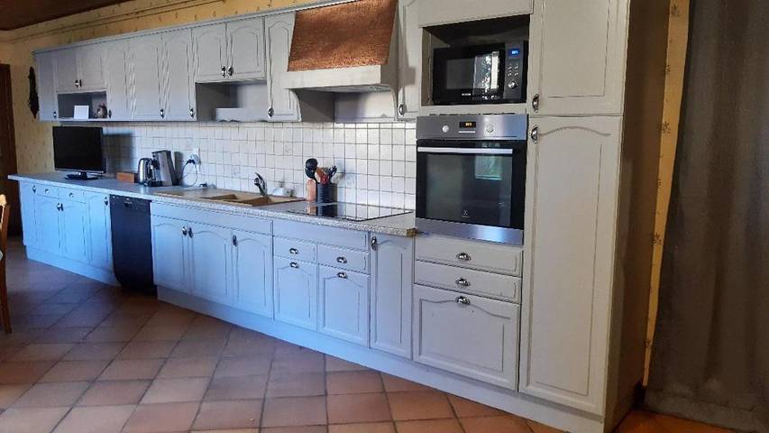 Location de vacances pour 5 personnes, avec jardin et terrasse, animaux acceptés dans Fontaines-en-Duesmois
